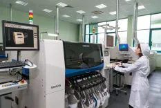 Semiconductor Quarterly Revenue Surpasses $200 Billion